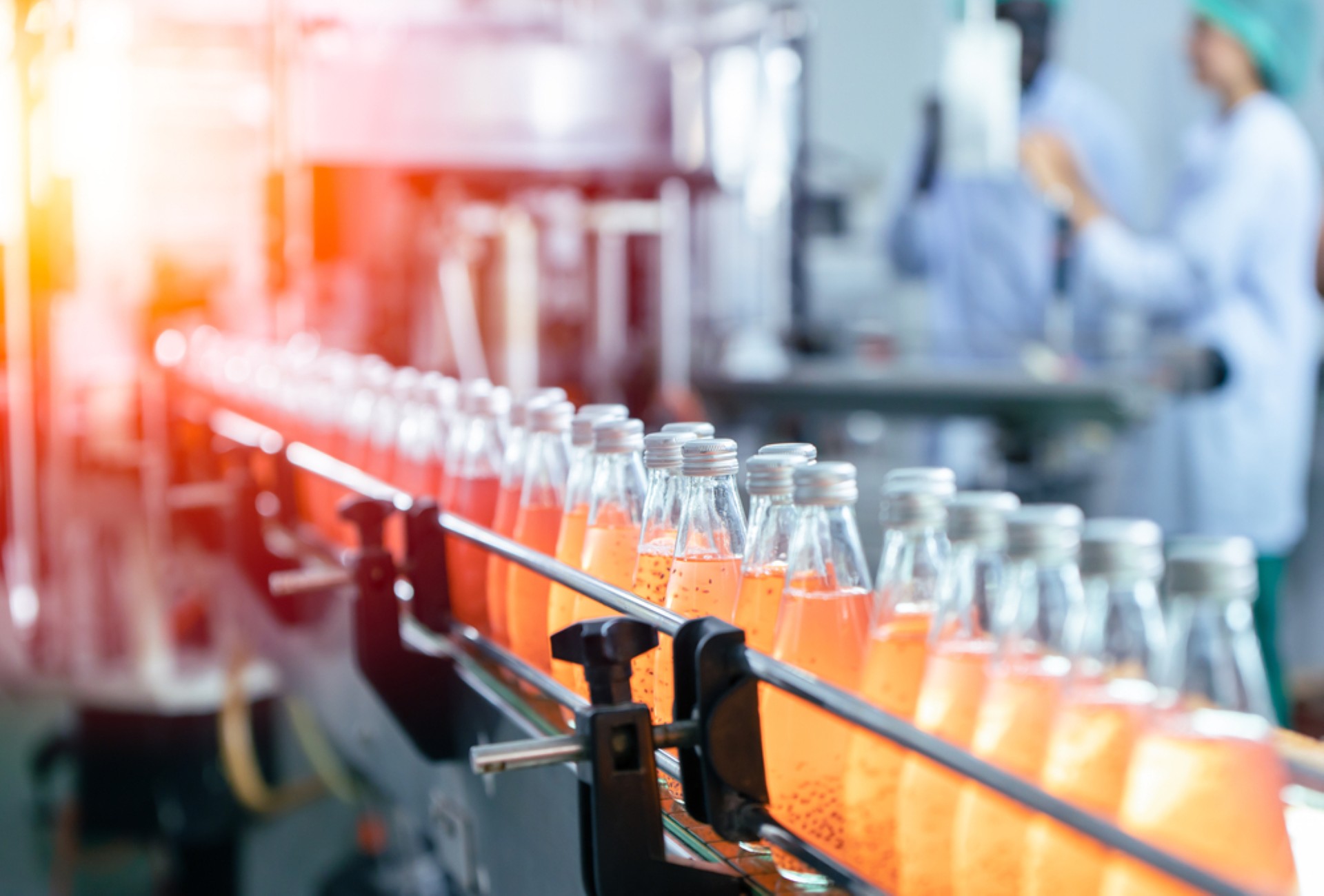 Punjenje, capping and labelling line